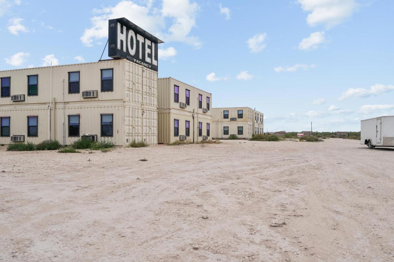 The Resource Inn -Big Lake Tx Εξωτερικό φωτογραφία