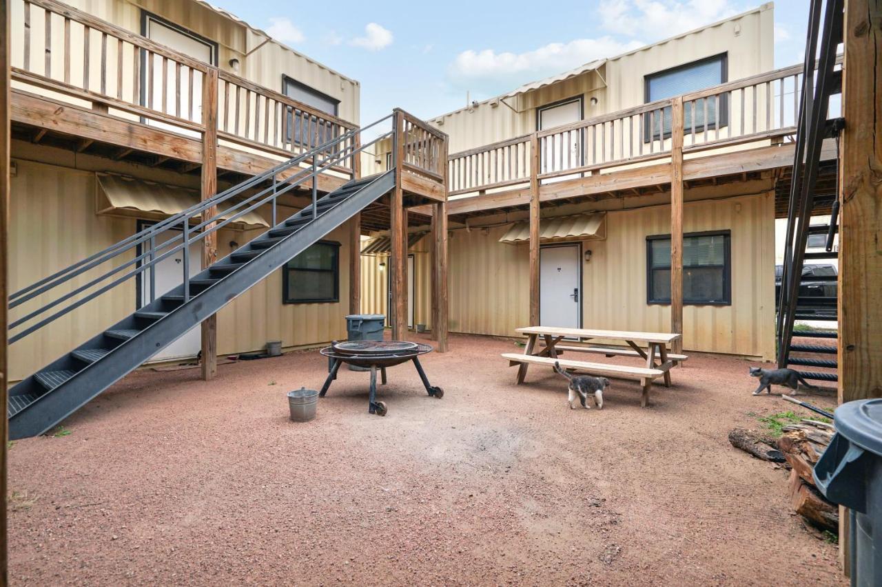 The Resource Inn -Big Lake Tx Εξωτερικό φωτογραφία